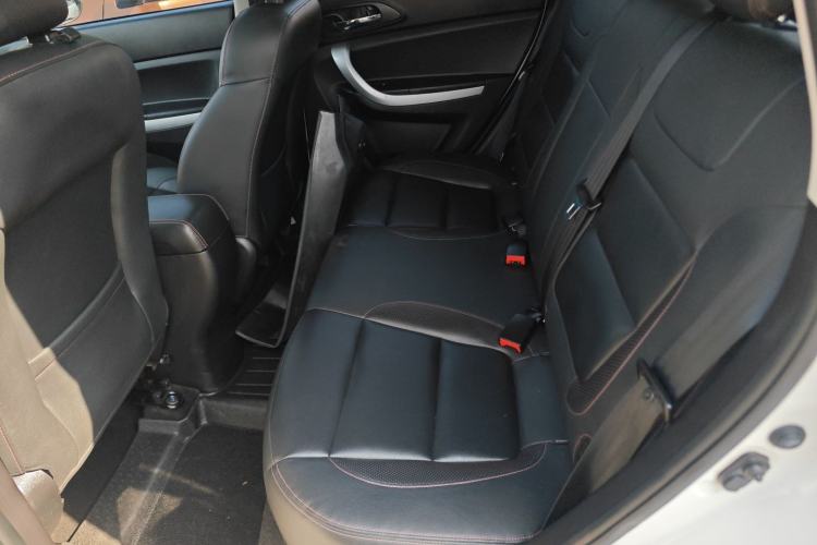 Used Changan CS35 2016 1.6L Manual Luxury Model China V Standard
