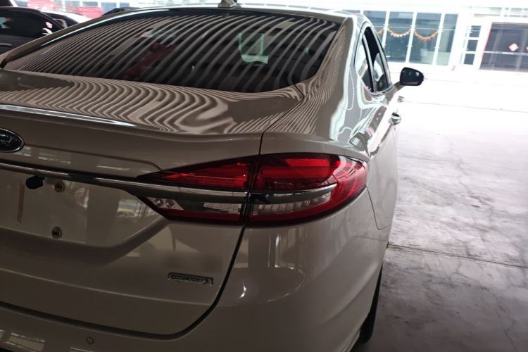 Used Ford Mondeo 2017 EcoBoost 200 Stylish Model
