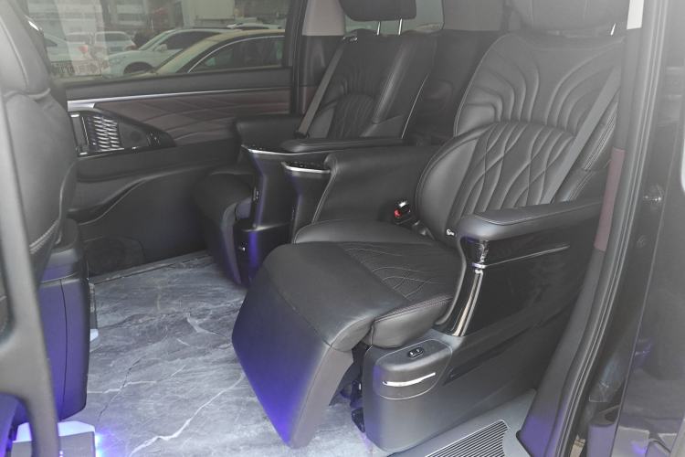 Used GAC Trumpchi M8 2024 Master Series 400T Prestige Edition
