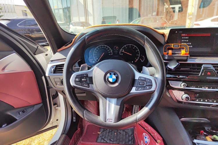 Used BMW 5 Series 2019 Facelifted 530Li Leading Edition M Sport Package