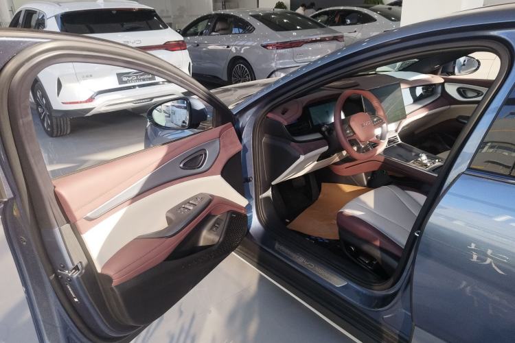 Used BYD Seal 07 DM-i 2025 Intelligent Driving Version DM-i 1.5L 125 km Prestige Edition
