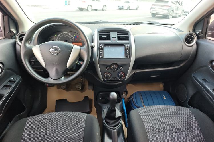 Used Nissan Sunny 2015 1.5XE Manual Comfort Edition
