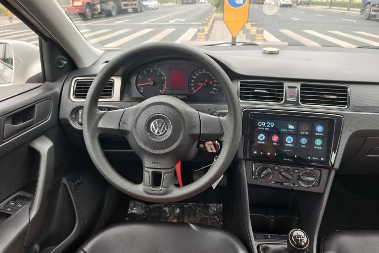 Used Volkswagen Santana 2019 1.5L Manual Fashion Edition China VI Standard