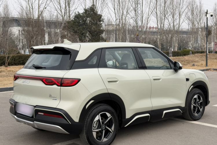 Used BYD Yuan UP 2025 Intelligent Driving Version 401 km Leading Edition