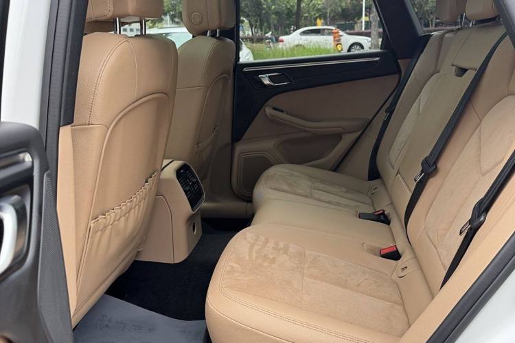 Used Porsche Macan 2018 Macan 2.0T
