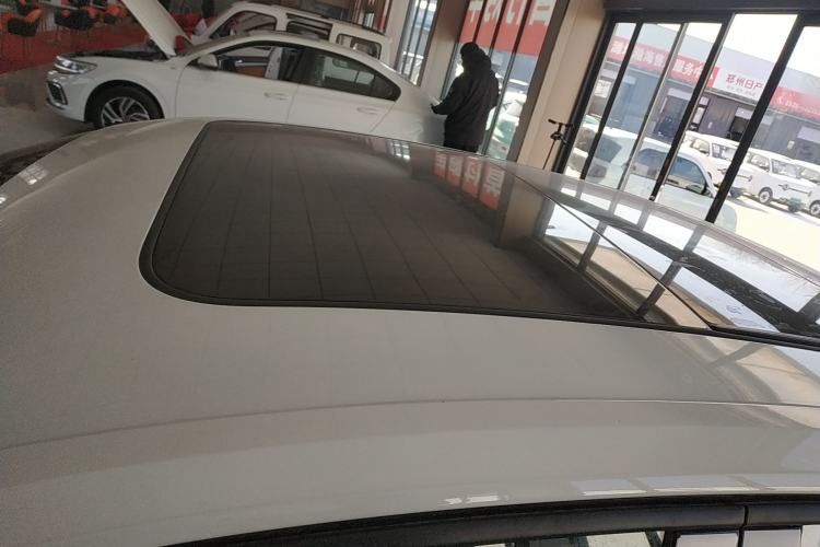 Used Volkswagen Sagitar 2025 300TSI DSG Flyover Edition
