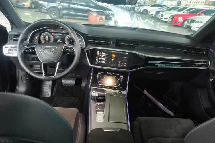 Used Audi A6L 2023 40 TFSI Luxury Dynamic Model
