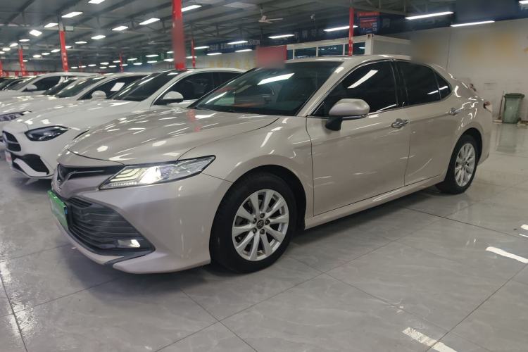 Used Toyota Camry 2019 2.0G Luxury Edition China VI Standard