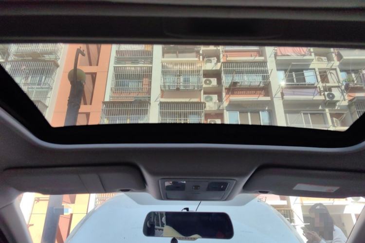 Used Nissan Tiida 2014 1.6L Manual Smart Model
