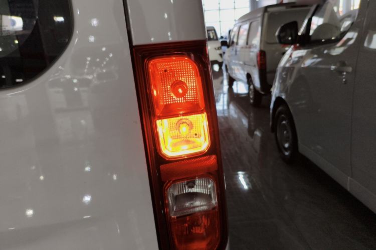 Used Wuling Yangguang 