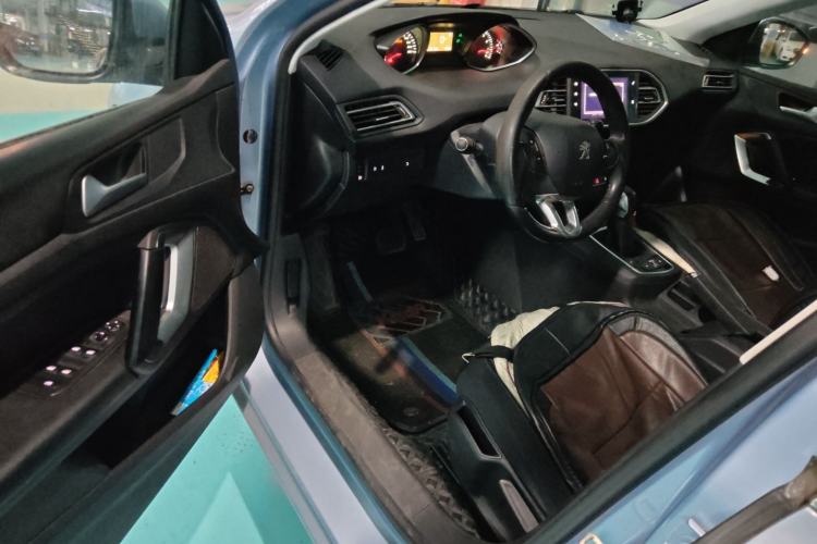 Used Peugeot 308S 2015 1.2T Automatic Jingchi Edition
