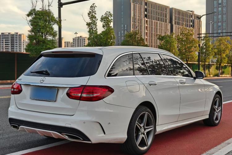 Used Mercedes-Benz C-Class 2015 C 200 station wagon
