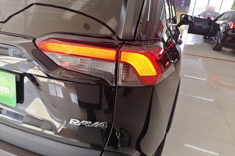 Used Toyota RAV4 2023 2.0L CVT Two-Wheel Drive Urban Edition