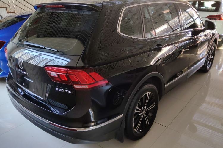 Used Volkswagen Tiguan L 2021 330TSI Automatic Two-Wheel Drive Smart Edition
