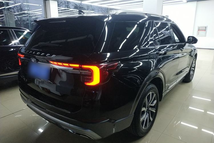 Used Ford Explorer 2023 EcoBoost 285 Four-Wheel Drive Titanium Edition 6 Seats
