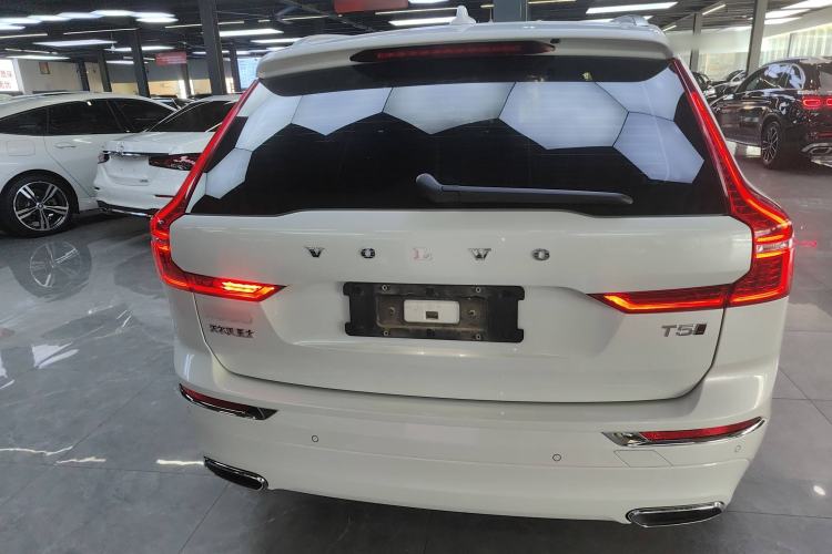 Used Volvo XC60 2021 T5 4x4 Smart Luxury Edition
