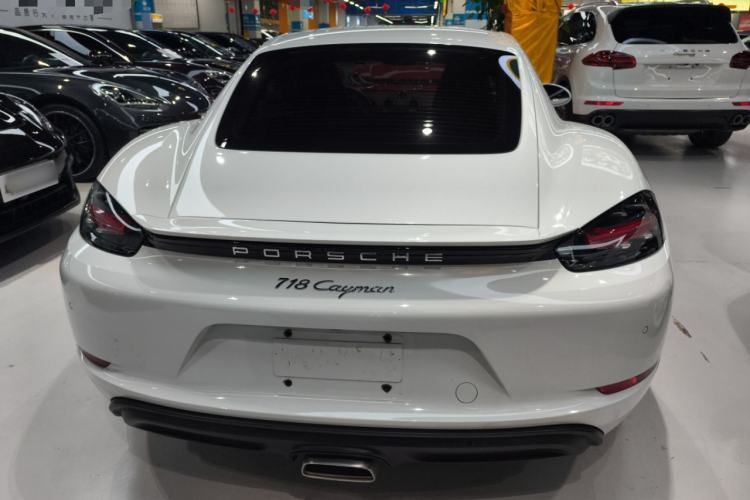 Used Porsche 718 2022 Cayman 2.0T
