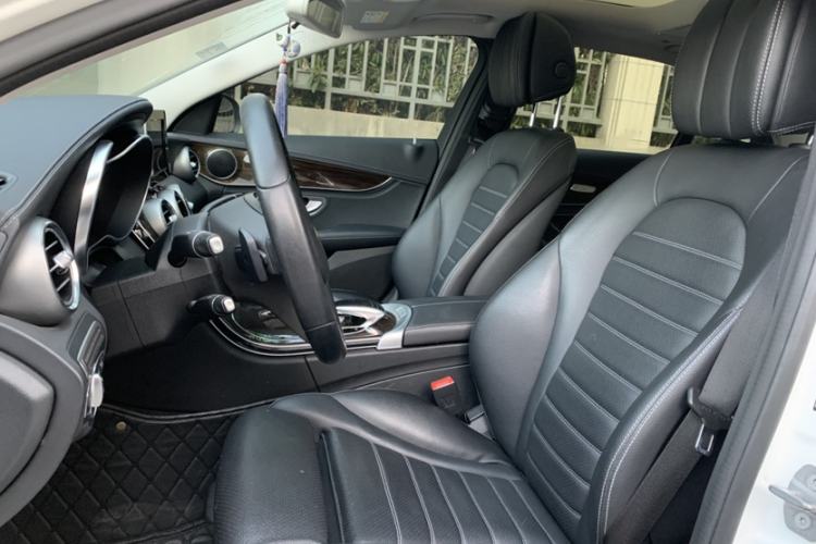 Used Mercedes-Benz C-Class 2017 Facelift C 200 L
