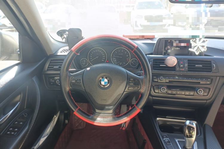 Used BMW 3 Series 2015 320Li Luxury Edition Fashion Model
