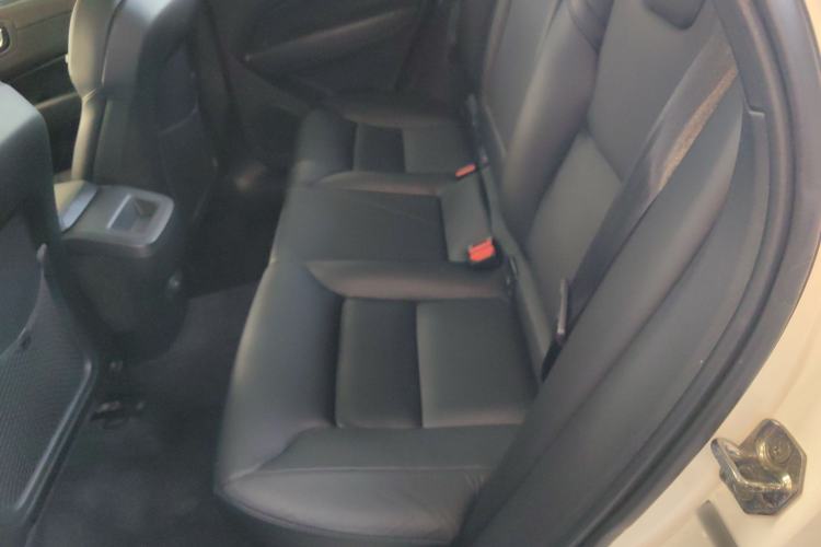 Used Volvo XC60 2021 T5 4x4 Smart Luxury Edition