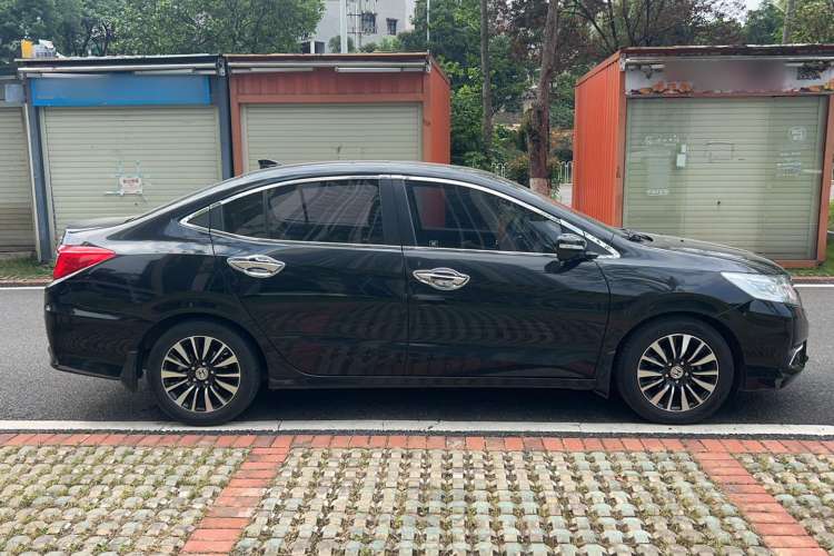 Used Honda Crider 2015 1.8L Automatic Luxury Edition
