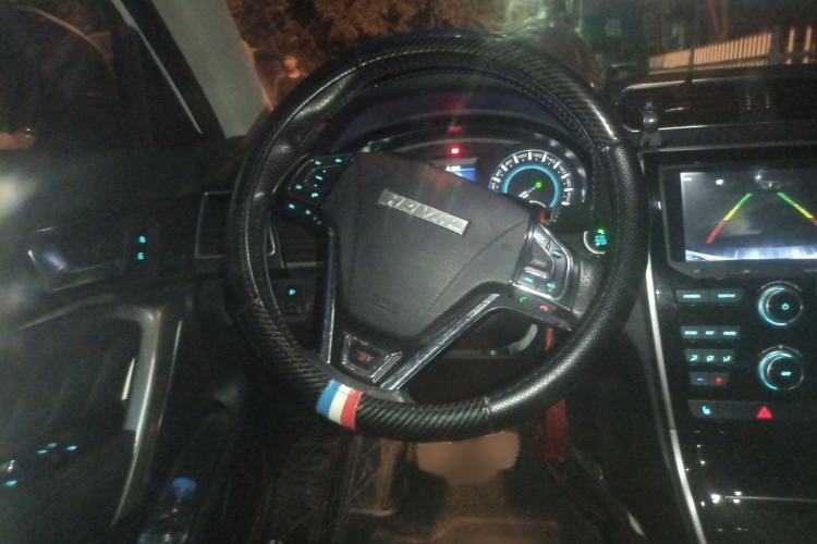 Used Haval H2 2016 Red Label 1.5T Manual Two-Wheel Drive Elite Model