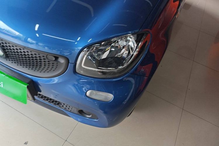 Used  forfour 2016 1.0L 52 kW Dynamic Edition

