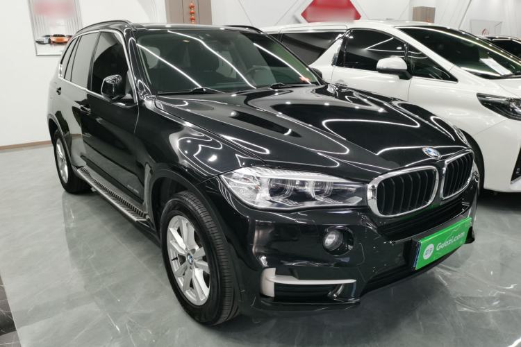 Used BMW X5 2015 xDrive28i
