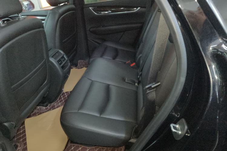 Used Cadillac XT5 2018 28E Four-Wheel Drive Tech Version
