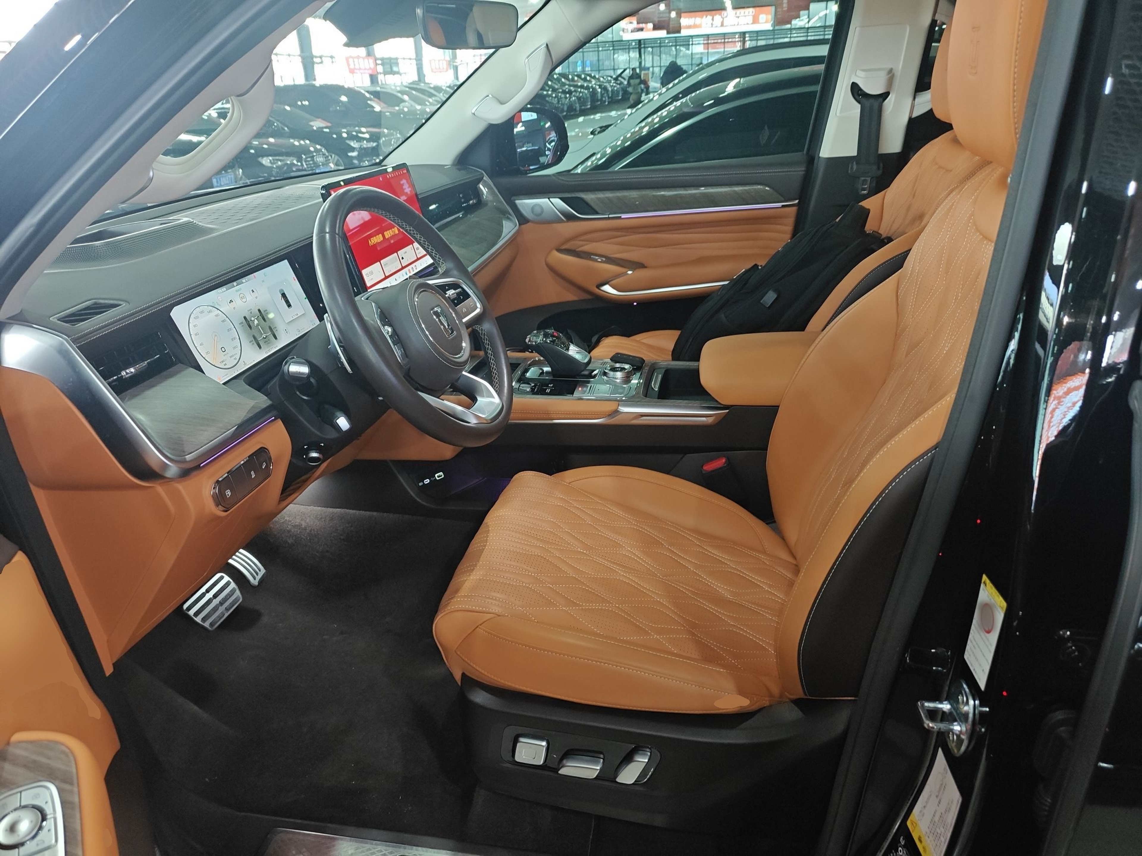 المقاعد الأمامية داخل السيارة