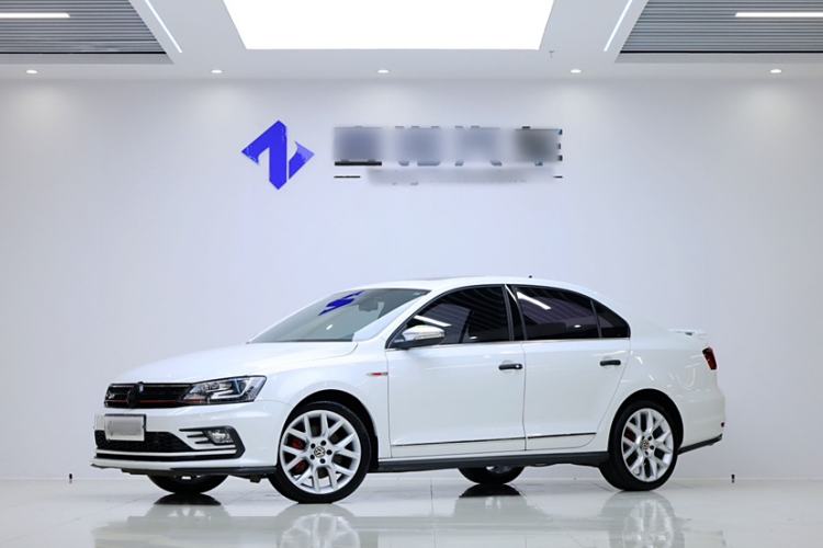 Used Volkswagen Sagitar 2016 2.0 TSI GLI
