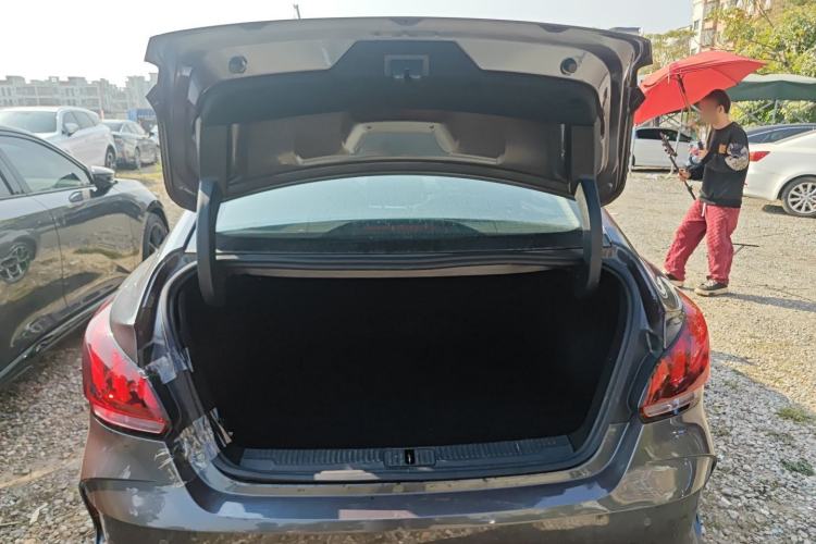 Used MG 5 2022 180 DVVT CVT Youth Luxury Edition
