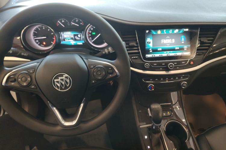 Used Buick Verano 2019 Sedan 20T Dual-Clutch Leading Model
