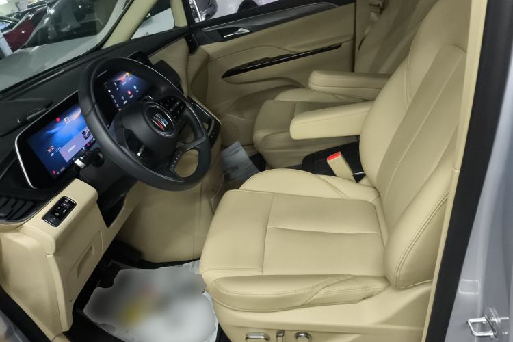 Used Buick GL8 New Energy 2025 Lushang First-Drive Edition 7-Seater
