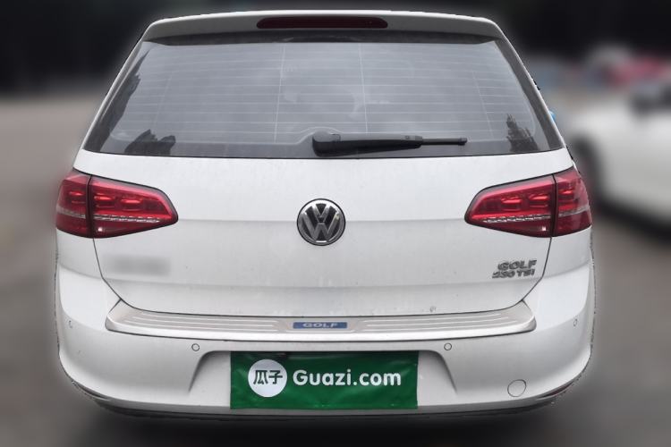 Used Volkswagen Golf 2016 230TSI Automatic Comfort Version
