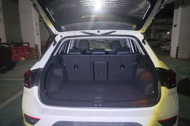 Used Volkswagen T-ROC 2022 280TSI DSG Two-Wheel Drive Elite PLUS
