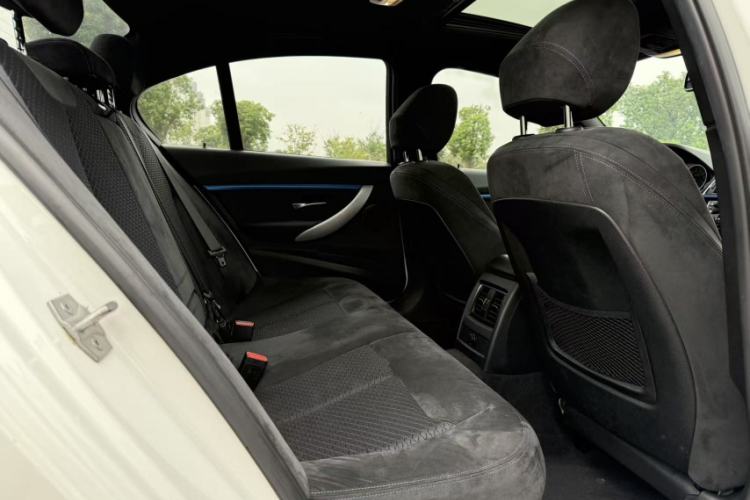 Used BMW 3 Series 2018 320i M Sport Package
