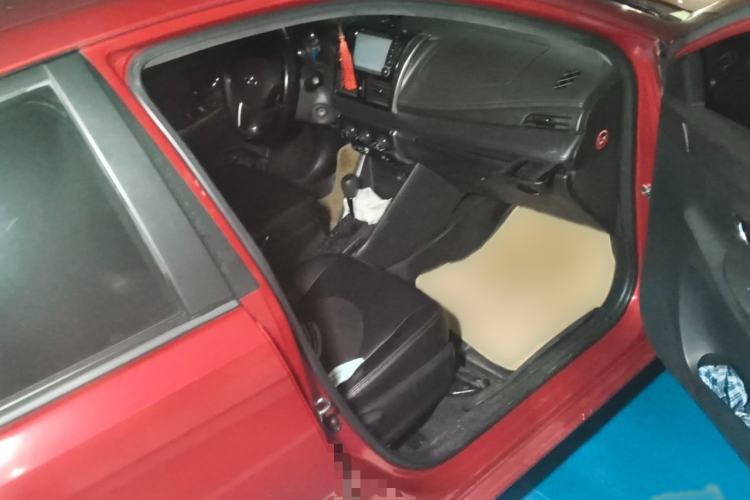 Used Toyota YARiS L 2015 1.5E Automatic Charm Edition
