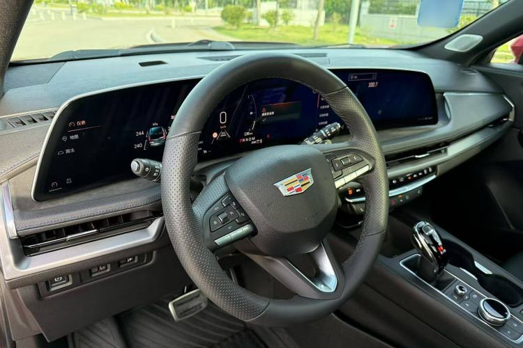 Used Cadillac XT4 2024 28T Four-Wheel Drive Luxury Version
