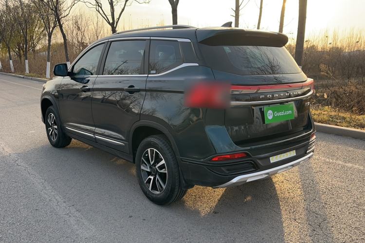 Used FORTHING T5 2023 Grand Edition 1.6L Manual Dream Version Five Seats
