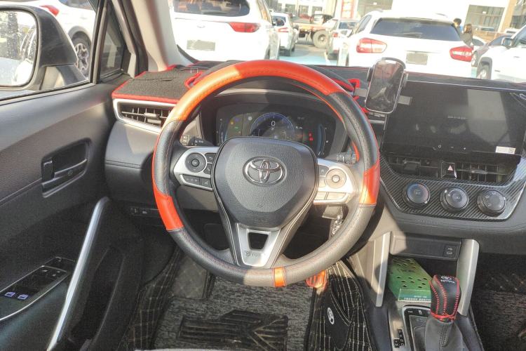 Used Toyota Corolla Cross 2023 2.0L Pioneer Edition
