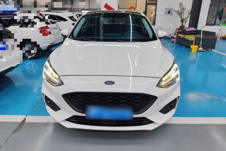 Used Ford Focus 2021 Hatchback EcoBoost 180 Automatic Titanium Edition
