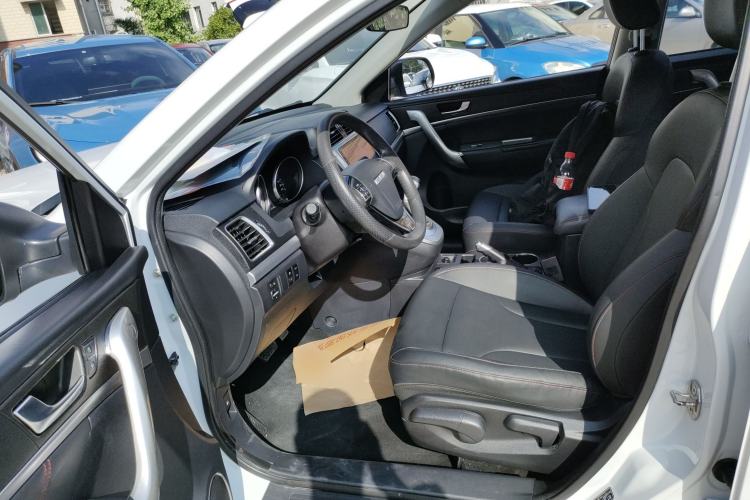 Used Haval M6 2019 1.5T DCT Two-Wheel Drive Value Edition China VI Standard
