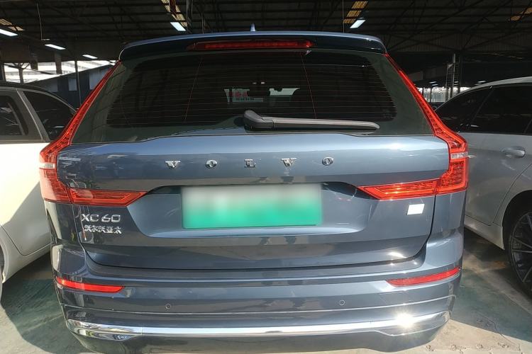 Used Volvo XC60 New Energy 2024 T8 Plug-in Hybrid Long-Range All-Wheel Drive Smart Luxury Edition
