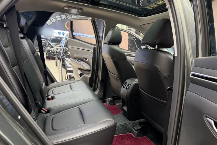 Used Hyundai Tucson 2023 Tucson L 1.5T Automatic Two-Wheel Drive DLX Luxury Edition