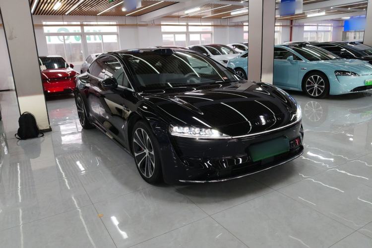 Used Hima Luxeed S7 2025 785 km Ultra