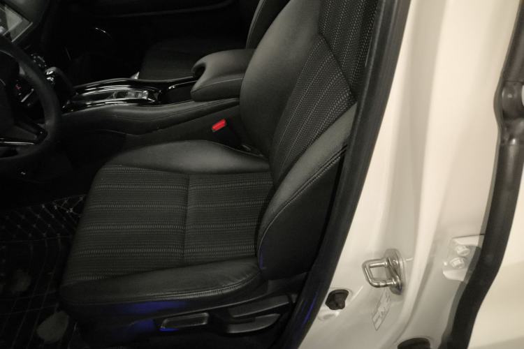 Used Honda Vezel 2016 1.8L CVT Front-Wheel Drive Pioneer Edition
