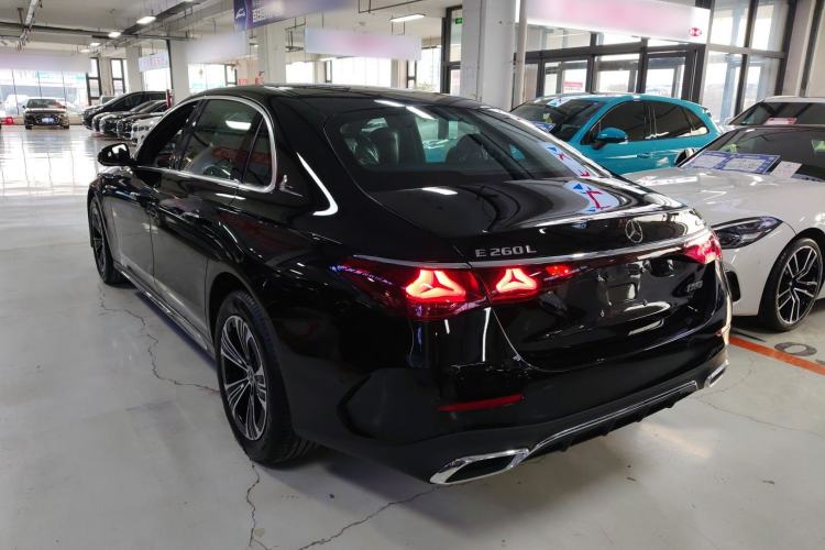Used Mercedes-Benz E-Class 2024 E 260 L 4MATIC Sport Edition
