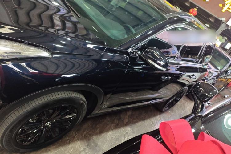 Used GAC Trumpchi GS8 2021 390T Two-Wheel-Drive Dark Knight Edition
