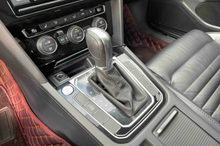 Used Volkswagen Magotan 2019 380TSI DSG Luxury Version China VI Standard